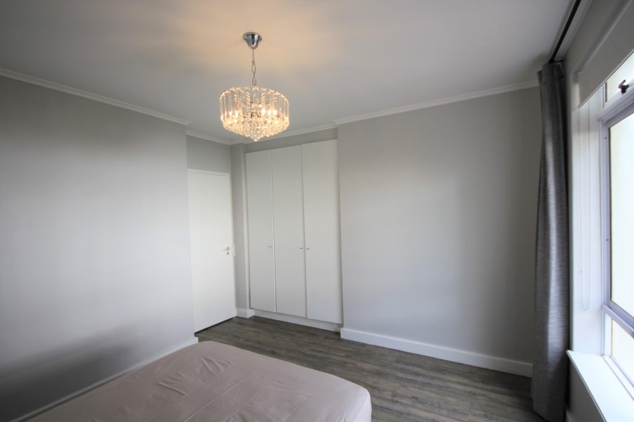 To Let 2 Bedroom Property for Rent in Sea Point Western Cape